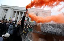 Акції протесту проти Авакова: поліція посилила міста копами та нацгвардійцями