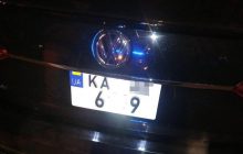 В полиции напомнили, что грозит водителям за скрытие номеров авто