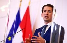 Канцлер Австрии пользовался частным самолетом Фирташа - СМИ