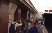 У метро Києва між прибічниками та противниками Шарія відбулися сутички (фото, відео)