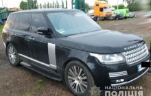На ривненском СТО нашли оружие, янтарь и разыскиваемый Range Rover