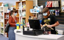 Коронавирус и возраст: инфекционист рассказал об опасности для молодежи