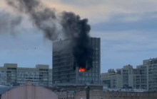 Черный дым и языки пламени: СМИ сообщили о ликвидации пожара в центре Киева и рассказали детали (фото, видео)