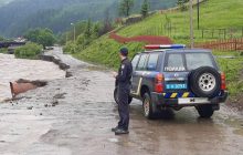 На Прикарпатье и Буковине из-за паводков введены чрезвычайные меры безопасности (фото)