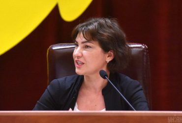 Кулеба подписал представление на назначение Венедиктовой послом в Швейцарии