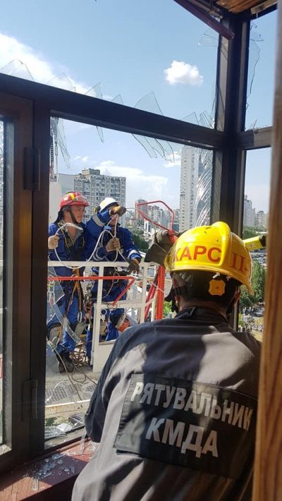 Фото Вибух газу в житловому будинку на Позняках в Києві 21 червня 2020