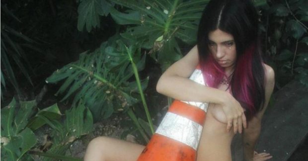 Жүктеп алмай немесе тіркеусіз транспорно қараңыз