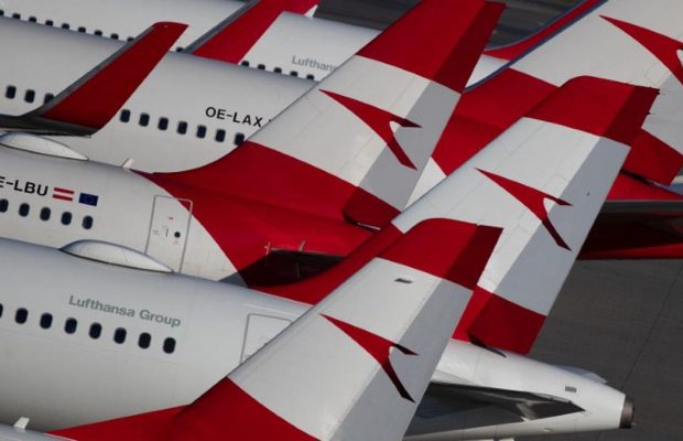 Рейс австрийской авиакомпании пришлось прервать из-за массовой поломки туалетов