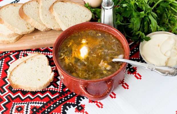 Ароматный зеленый борщ: рецепты вкусного и полезного блюда