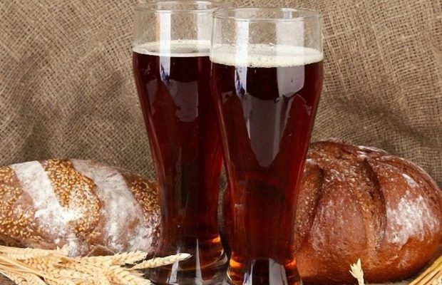 Як приготувати хлібний квас удома: рецепти освіжаючого напою