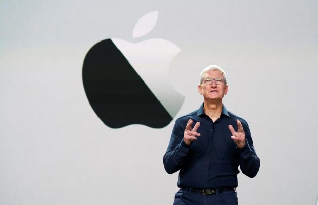 Вшестеро збільшив дохід: стало відомо, скільки заробив очільник Apple у 2021 році
