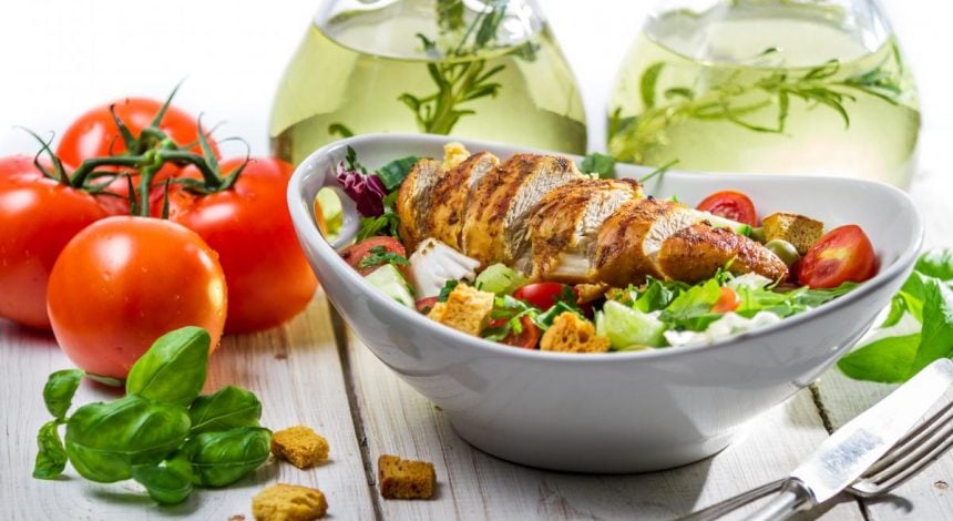Вкусные и оригинальные салаты без майонеза: рецепты полезного блюда