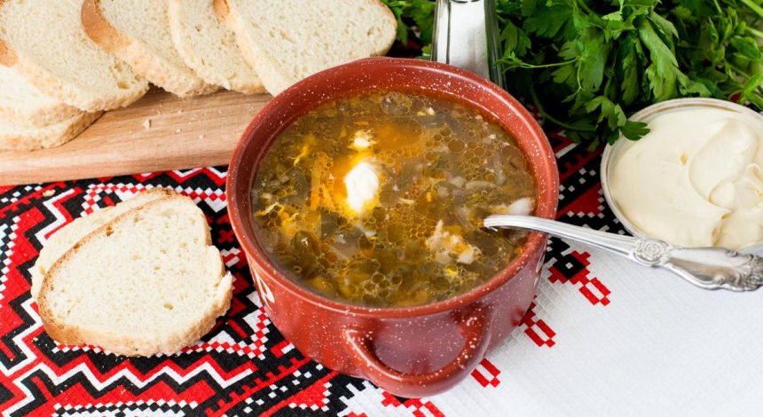 Ароматный зеленый борщ: рецепты вкусного и полезного блюда