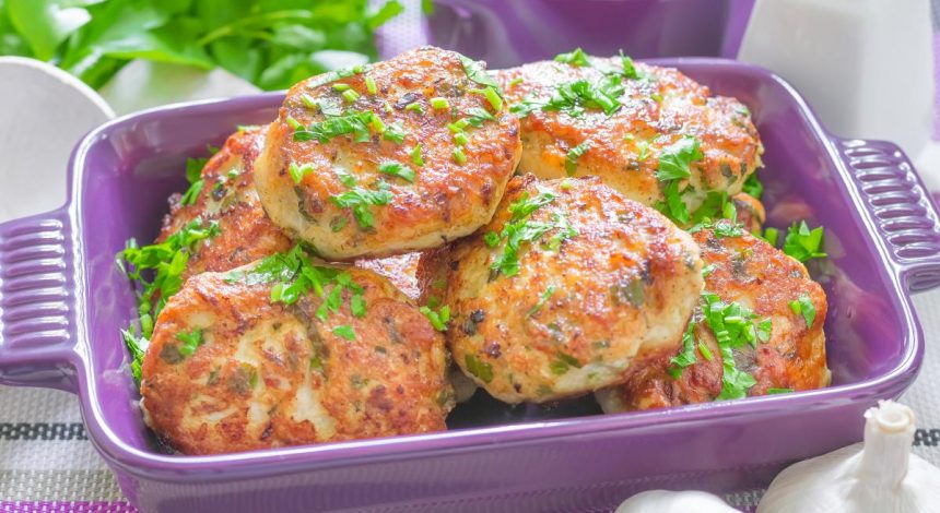 Сочные паровые котлеты из курицы: рецепты для здорового питания