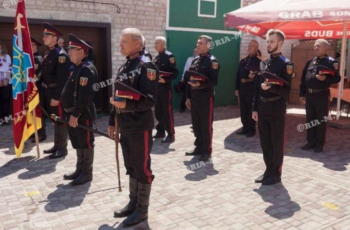 Козаки вже ведуть перемовини з цього приводу із чиновниками на рівні сіл / ria-m.tv Козаки вже ведуть перемовини з цього приводу із чиновниками на рівні сіл / ria-m.tv