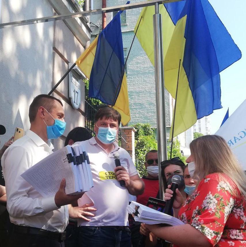 Farmers rally in Kyiv demanding to close case against businessman Bakhmatyuk (Photo) Farmers rally in Kyiv demanding to close case against businessman Bakhmatyuk (Photo)