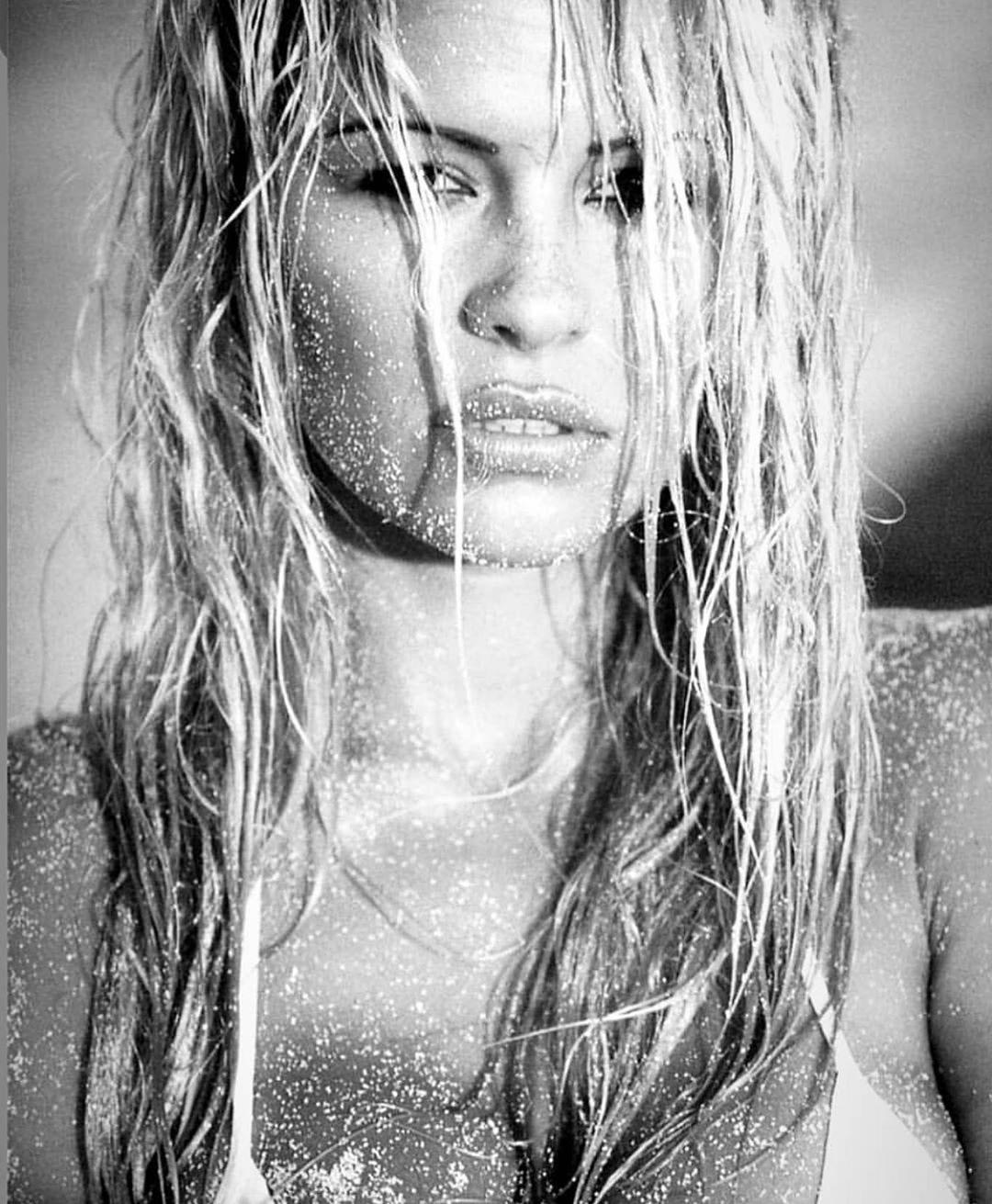 Андерсон возбудила фанатов / фото instagram.com/pamelaanderson Андерсон возбудила фанатов / фото instagram.com/pamelaanderson