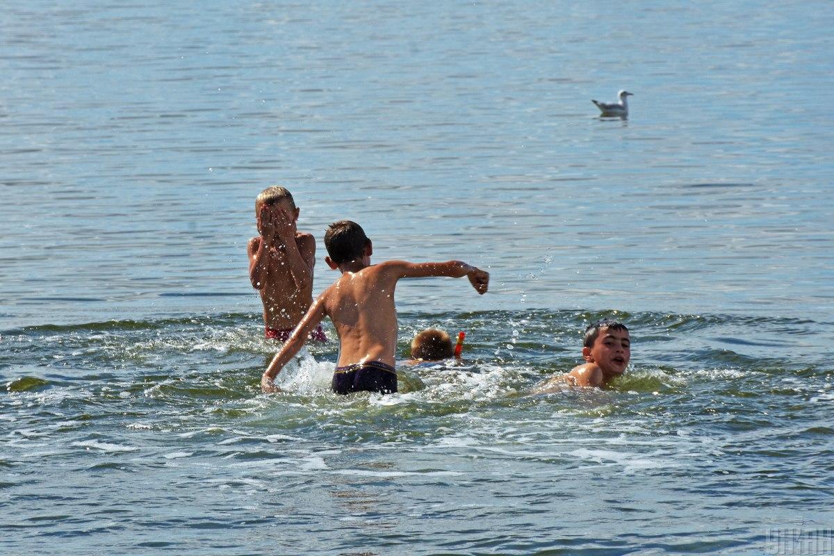 Діти 70-х років росли без контролю та розкладів: це дало їм те, чого зараз бракує багатьом