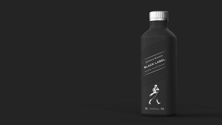 Вигляд пляшки віскі Johnnie Walker, зробленої з матеріалу на паперовій основі, які вийдуть у продаж з 2021-го / Фото: Diageo Вигляд пляшки віскі Johnnie Walker, зробленої з матеріалу на паперовій основі, які вийдуть у продаж з 2021-го / Фото: Diageo