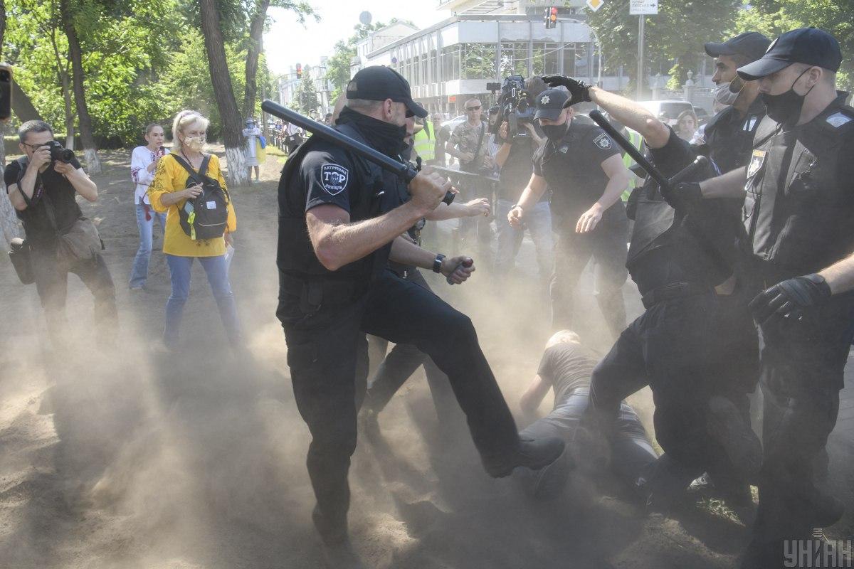 Протесты под Верховной Радой Украины / УНИАН