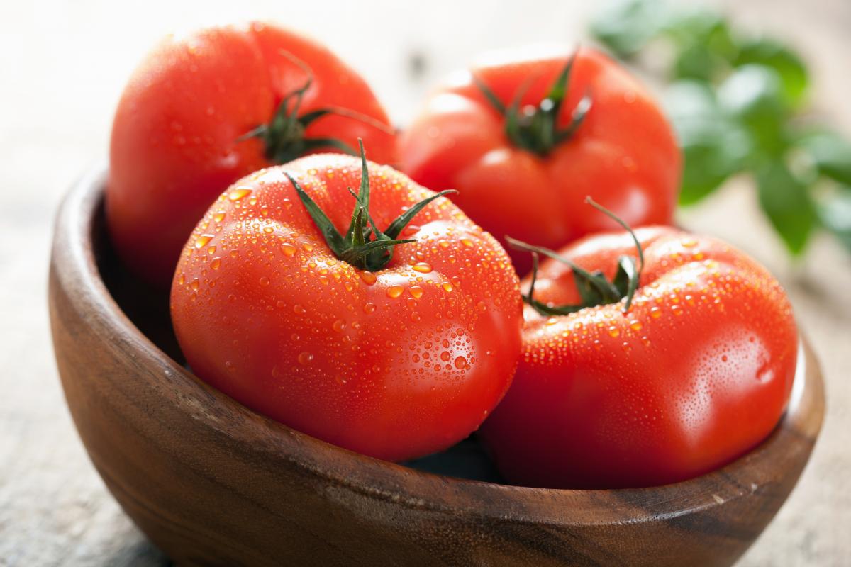 In April, prices for tomatoes in Ukraine were kept at a high level / photo ua.depositphotos.com
