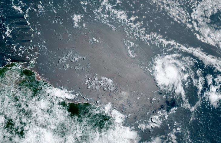 Шторм "Гонсало" насувається на Карибські острови / nhc.noaa.gov Шторм "Гонсало" насувається на Карибські острови / nhc.noaa.gov
