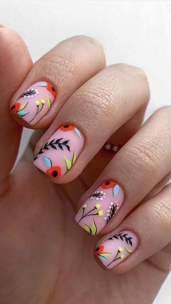 Квіти на нігтях / фото pinterest.com Квіти на нігтях / фото pinterest.com
