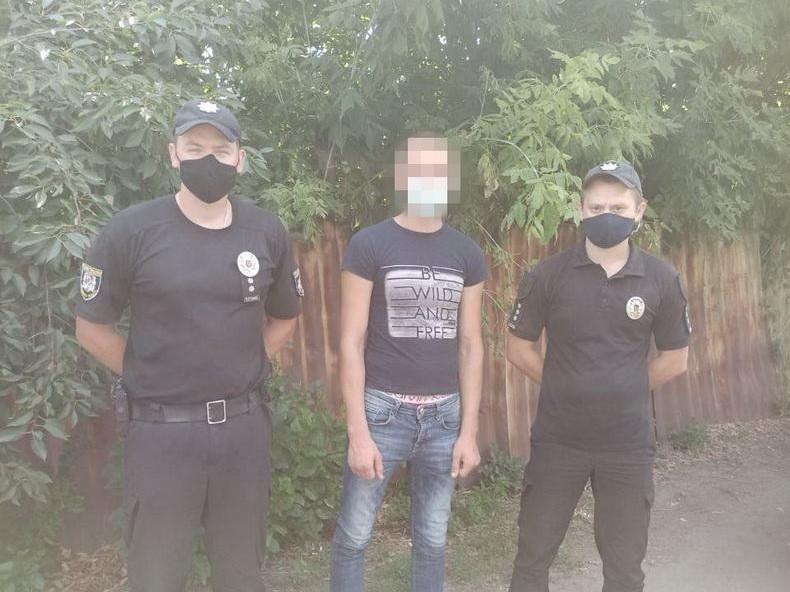 Инцидент произошел сегодня в селе Можниковка / фото полиция области Инцидент произошел сегодня в селе Можниковка / фото полиция области
