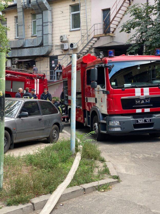 Горів Голосіївський РАЦС / фото Столичний регіон Горів Голосіївський РАЦС / фото Столичний регіон