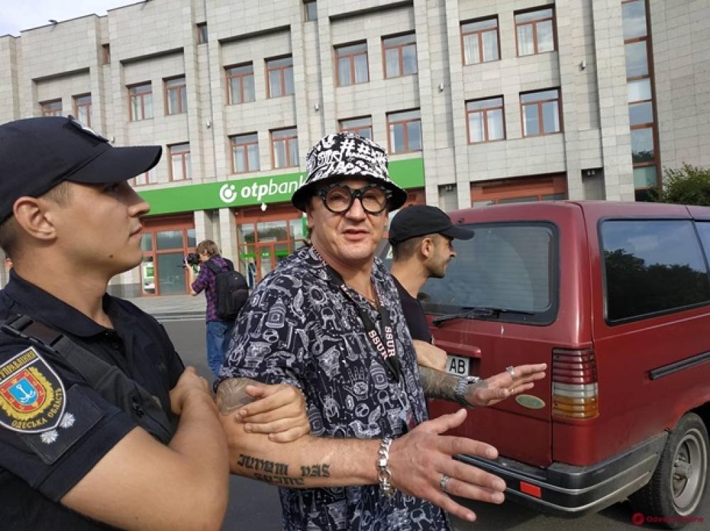 Зараз правоохоронці проводять огляд місця події та встановлюють обставини інциденту / nikcenter.org Зараз правоохоронці проводять огляд місця події та встановлюють обставини інциденту / nikcenter.org