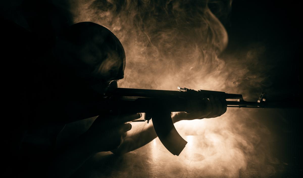 Для виробництва військової зброї та боєприпасів дозволи та ліцензії не потрібні, кажуть в ВМС / фото ua.depositphotos.com