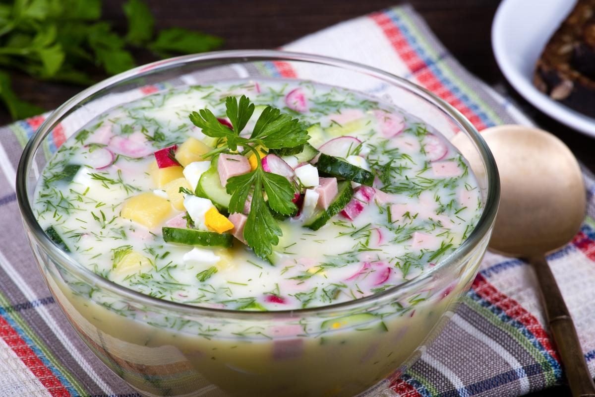 Рецепты супов на кефире – горячие и холодные первые блюда