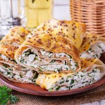 Вкусные рулеты из лаваша: рецепты аппетитной закуски