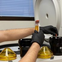 В Україні знову різко зросла кількість нових хворих на COVID-19