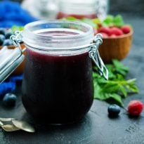 Сладкое ягодное лакомство на зиму: рецепты варенья из черной и красной смородины