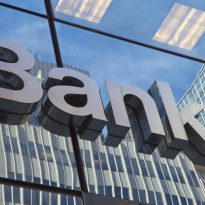 Net profit of Ukrainian banks falls by almost quarter