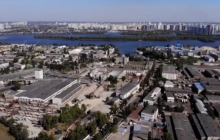 Небоскребы, пристань и парк вместо промзоны у Днепра: девелопер рассказал о проекте нового района в Киеве