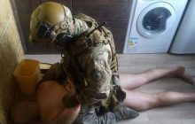 На Дніпропетровщині пройшло понад 40 обшуків в рамках операції проти наркозлочинності: затримано десять осіб (відео)