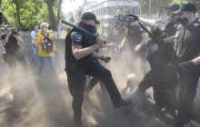 Clashes with police reported in Kyiv as lawmakers plan to consider change to language law (Photos, video)