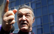 "Це Божа воля": власник румунського топ-клубу закликав відкрити стадіони, щоб всі люди перехворіли на коронавірус
