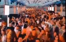 Знайдіть хоч одного в масці: у мережу потрапило відео багатолюдної вечірки в елітному київському ресторані