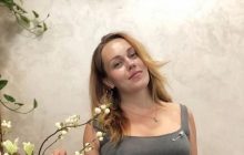 Беременная Alyosha показала лицо без мейкапа (фото)