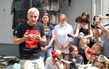 Zelensky "concerned and upset" over torching of anti-graft activist's home (Photo)