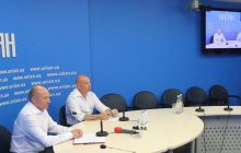 Лідер партії «За майбутнє» Палиця та мер Черкас, який приєднався до політсили, презентували своє бачення реформи децентралізації (відео, фото )
