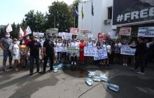 Підприємці на мітингу біля МВС вимагали покарати правоохоронців, причетних до рейдерства "Еконії"