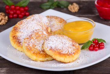 Почему сырники разваливаются: вы точно допускаете эту ошибку