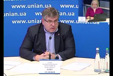 Карантинні обмеження в Україні триватимуть до наступного літа — Гелевей