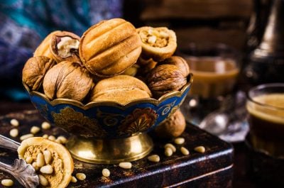 Орешки со сгущенкой — 2 рецепта
