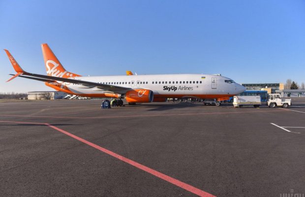 SkyUp евакуював останній літак з аеропорту "Бориспіль"