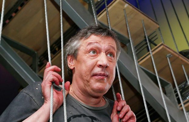 Приговоренного к 8 годам актера Ефремова поместят в СИЗО на карантин